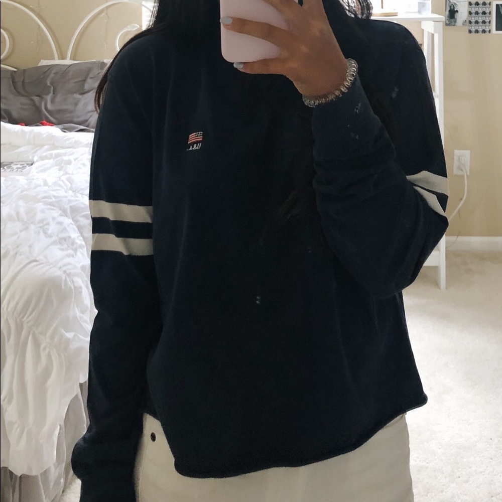 brandy melville navy blue long sleeve